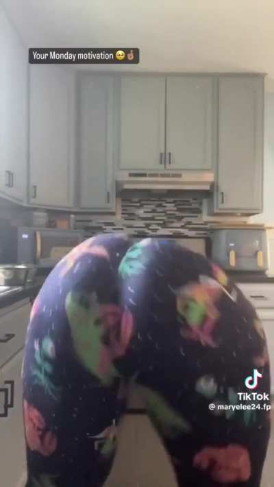 @maryelee24