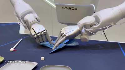 Sharpa Robotics showing off hand dexterity at CES 2026
