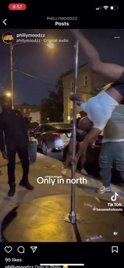The pole outside is crazy 😂