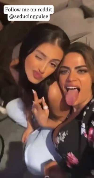 #QueenMehreen Nipple Slip 💦