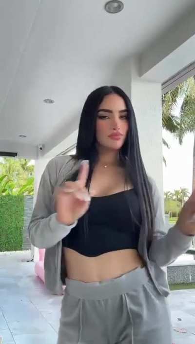 🤤