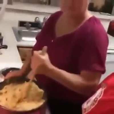 That Mac &amp;amp; Cheese looks Diseased