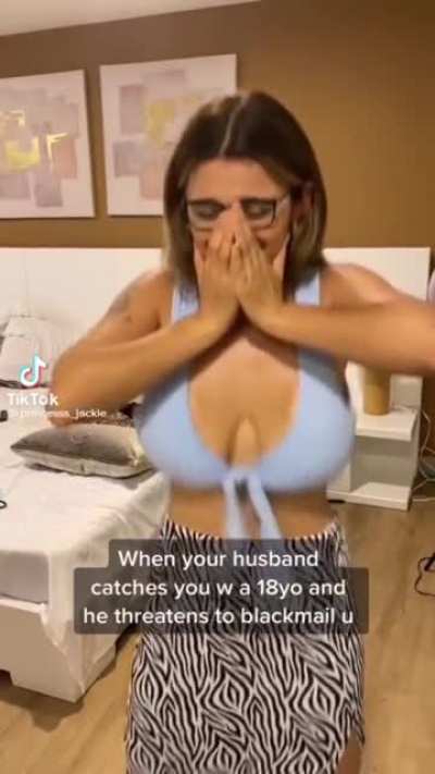 [princess_jackie] absolutely massive bouncing