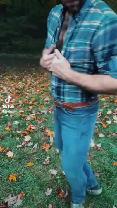 Since ALL of you loved my last TikTok, here&rsquo;s another one. 💣