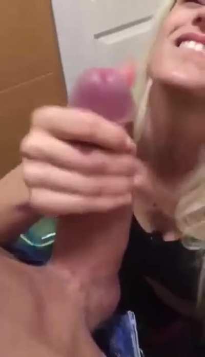 BJ