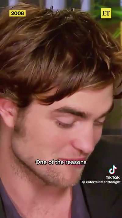 Robert Pattinson Answers If He&rsquo;d Be A Vegetarian Vampire
