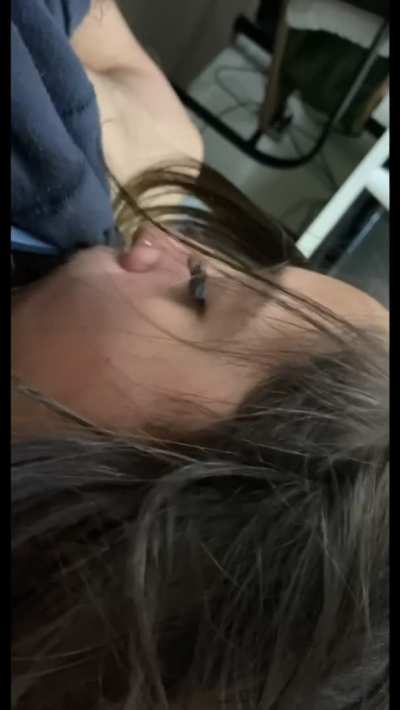 She won&rsquo;t stop till I cum