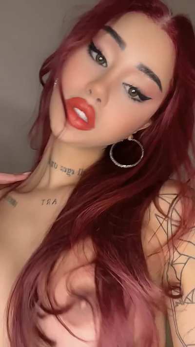 Do the straight guys think I&rsquo;m cute? 🍆
