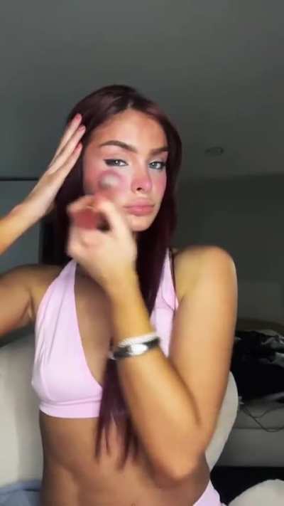 TikTok 2 22/03/25