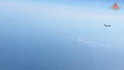 RU POV: Footage of British surveillance plane and 2 British Typhoon From Russian Su-27 prespective