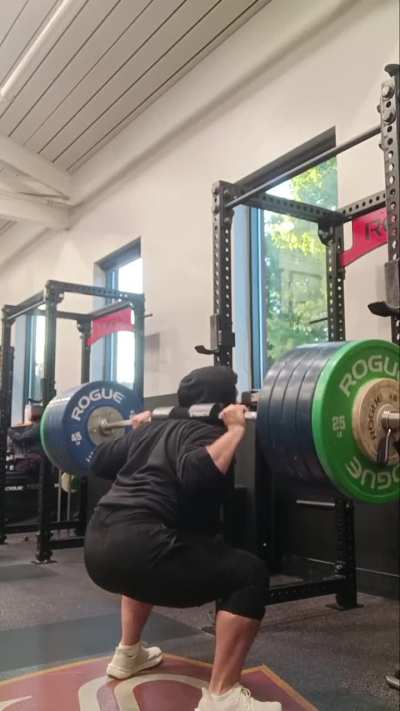 Does this quarter squat count as an egolift? 475lbs