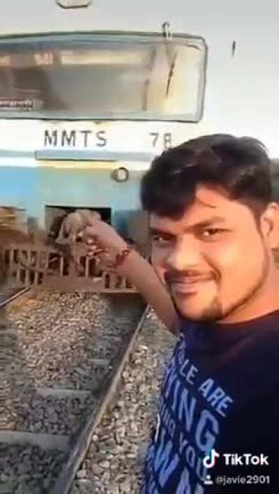 WCGW Taking a selfie with a train?