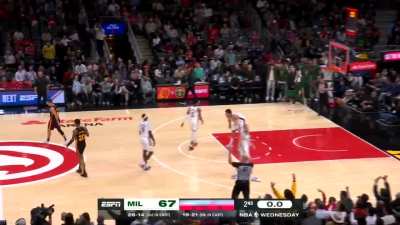 [Highlight] Bogdanovic buzzer beater at the half