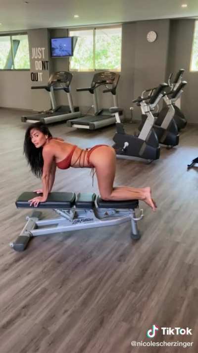 NicoleNicole Scherzinger is such an underrated MILF