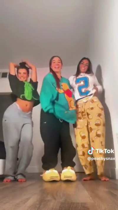 Duda Rubert and gabimfmoura