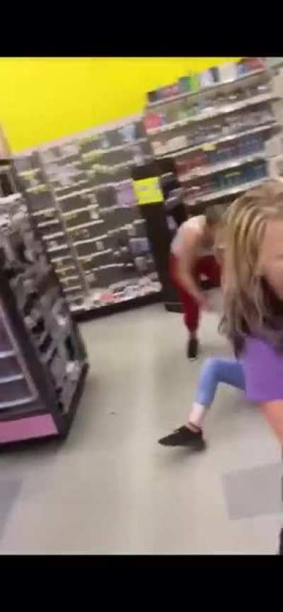 Girl gets beat up at work after calling another woman's child the n word