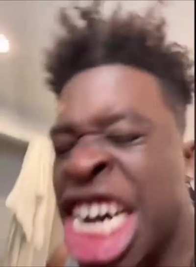 I put trunks&rsquo;s ost over Gemini screaming still don&rsquo;t know why I did it