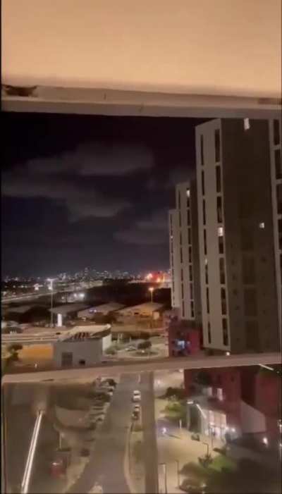 Iranian ballistic missile impacting in Glilot, Tel Aviv (October 1, 2024)