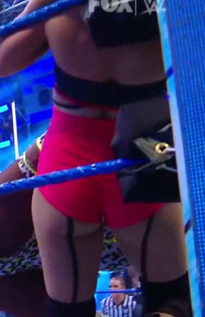 Lacey Evans