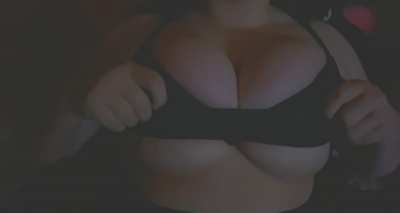 Bra spillage titty drop