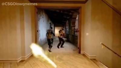 This moment in CSGO&hellip;