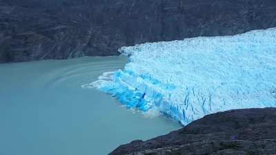 Glacier calving in Chile - that ice sheet is a LOT thicker than you'd think!