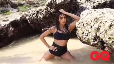 Malaika&rsquo;s 👙photoshoot 💦💋👅🔥
