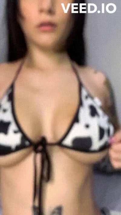 We really do need to normalize saggy tits. SAGGY ones aren&rsquo;t flaws..F19.[image]