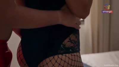 Shyna khatri big ass show and slap 