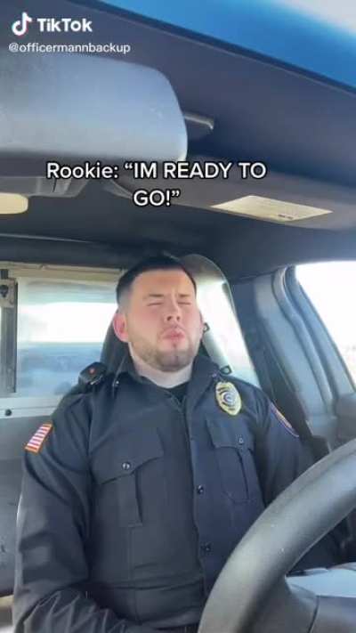 These TikTok cops are pathetic. What department allows this shit ?