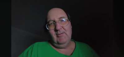 Mongo beder jer alle om at subscribe til MongoTV, S&aring; han kan f&aring; flere Youtube penge. Video fra 2022