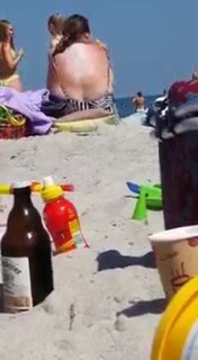 Calmes&egrave; Do&ntilde;a sino es impermeabilizante 🤭