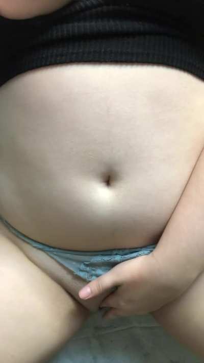 posting on reddit makes me really horny&hellip;