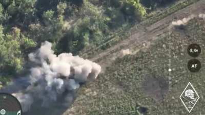 Entire Bradley Crew Appears to Survive Direct Hit by Russian ATGM