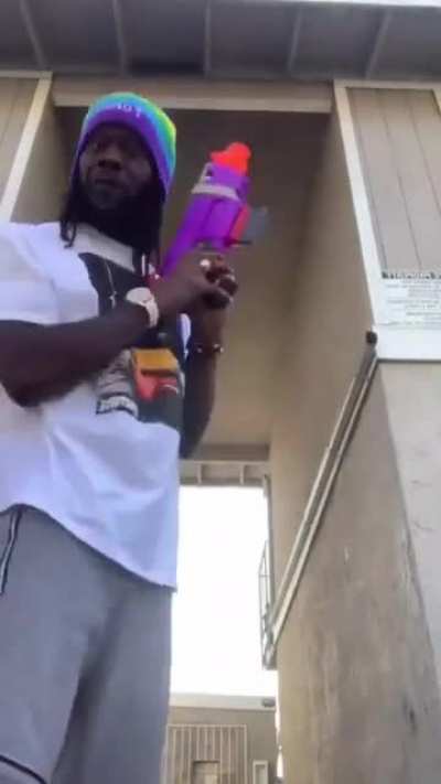 Fortnite or The Glizzy?!?!?