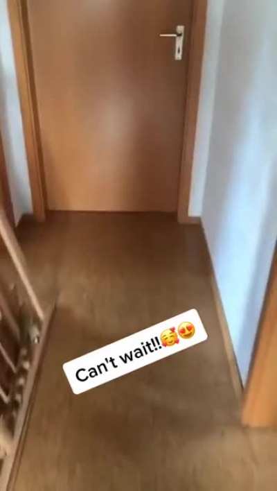 I don't think he has a gf anymore