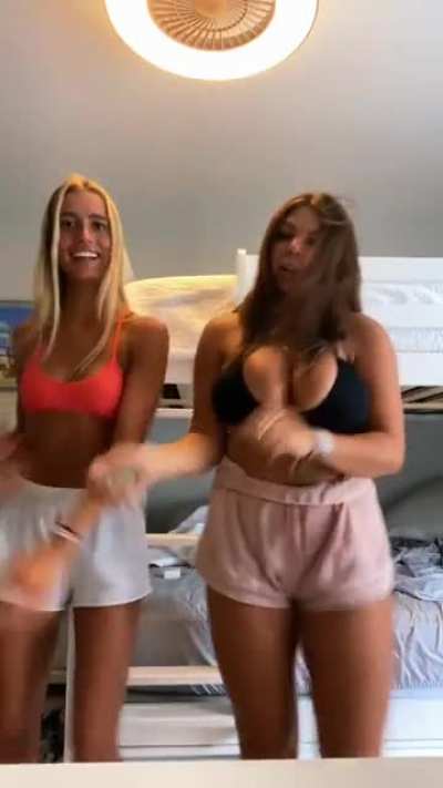 oh man I love big tit white girls