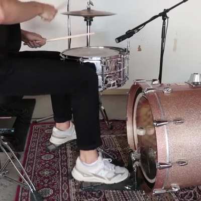 This is the groove from Justin Timberlake's &ldquo;Like I Love You&rdquo;