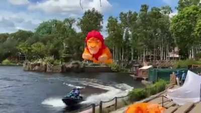 Disney unveils new kite show but they keep crashing into the stands