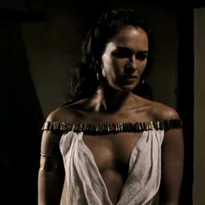 Lena Headey [300]
