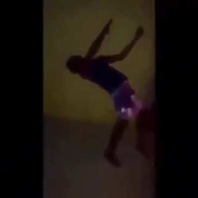F no chat