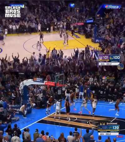 Both Steph&rsquo;s and Klay&rsquo;s winning buckets 🔥🔥🔥