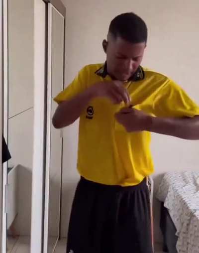 Como os &aacute;rbitros treinam pros jogos.