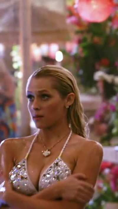 Teresa Palmer