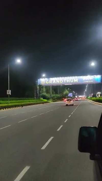Delhi at night &amp;gt; Anywhere Else
