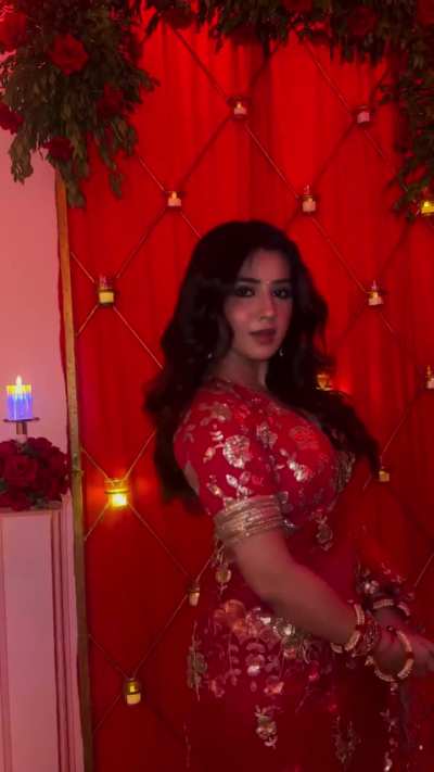 Roshni Walia
