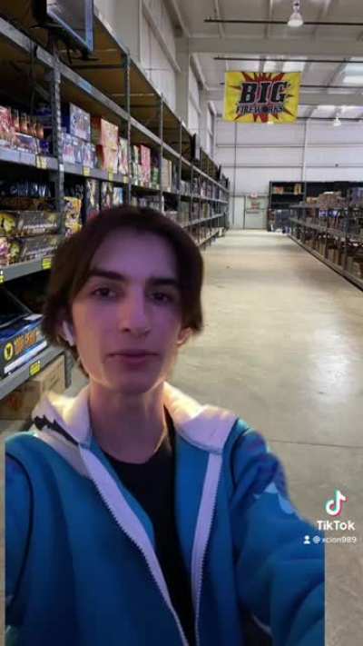 There&rsquo;s a major Fireworks shortage rn, spread this vid