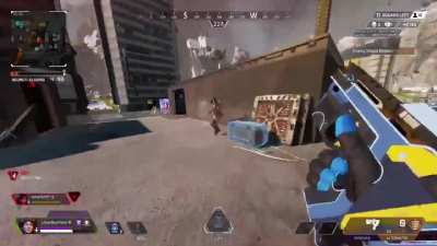 I know horizon can change direction mid air but I&acirc;m pretty sure i just got tap strafed on playing console