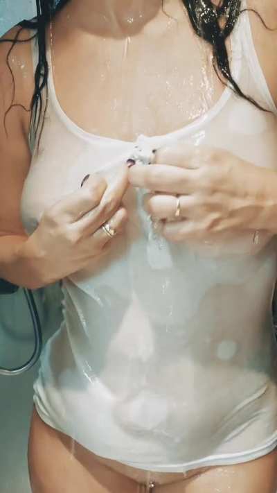 Would you rate me good in a wet t-shirt competition?