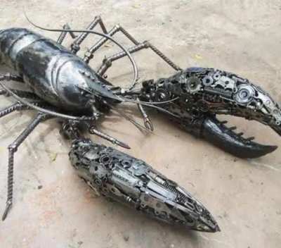 Project "L0BB3R", the mechanised crustacean.